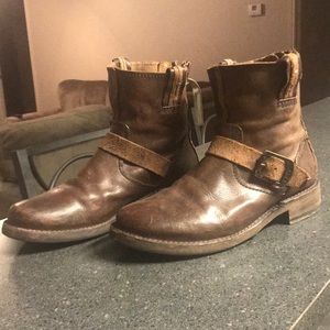 Frye Women’s Boot